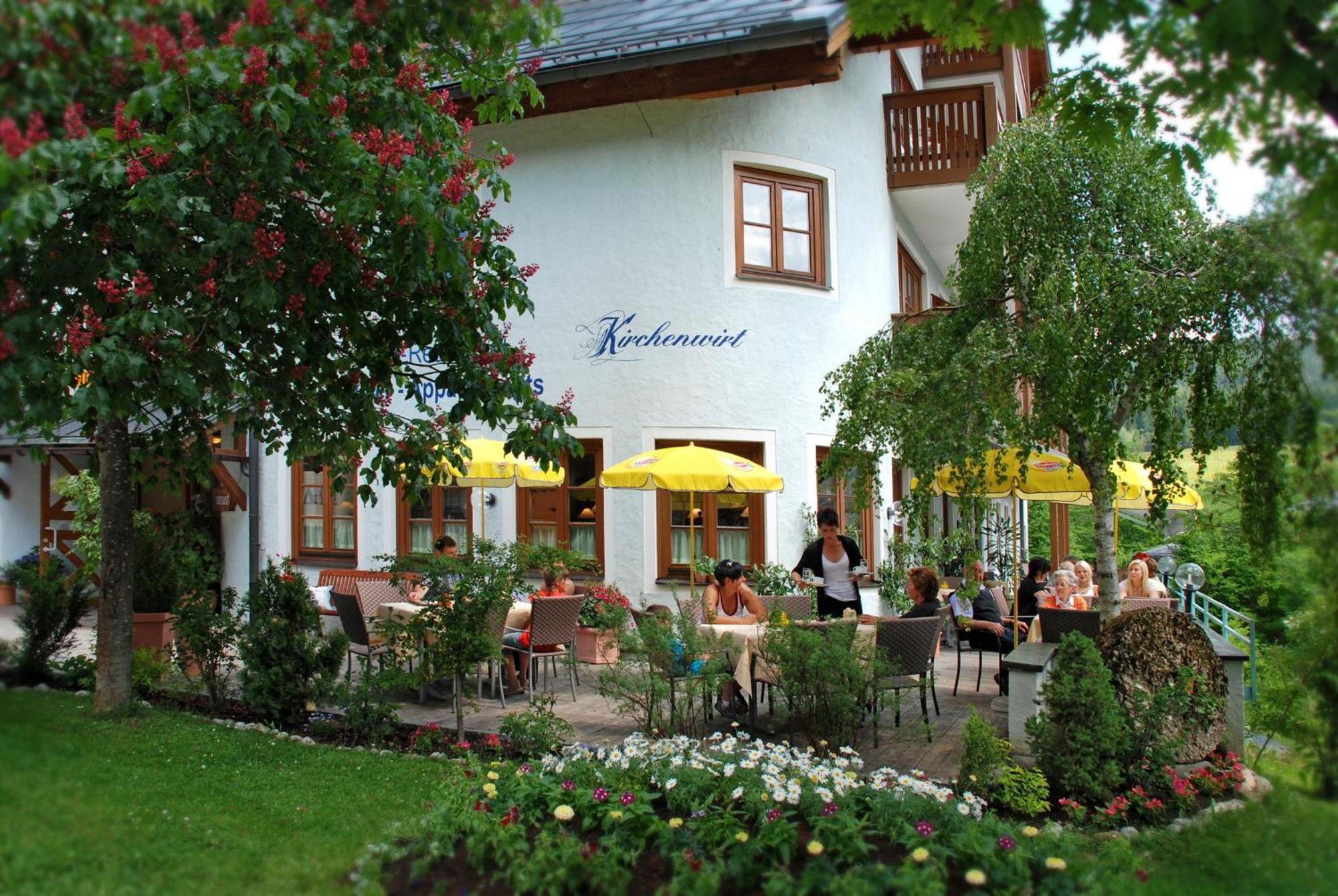 Dachstein West Hotel Gmbh-Kirchenwirt Russbach Русбах-ам-Пас-Гшютт Экстерьер фото